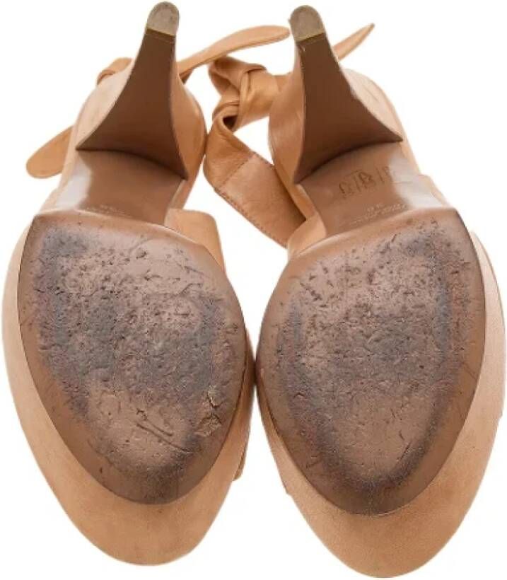 Sergio Rossi Pre-owned Leather sandals Beige Dames