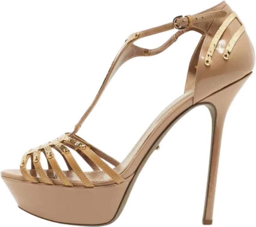 Sergio Rossi Pre-owned Leather sandals Beige Dames