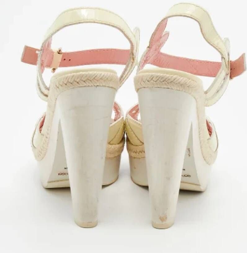 Sergio Rossi Pre-owned Leather sandals Beige Dames