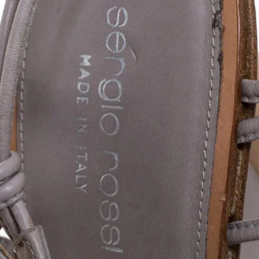 Sergio Rossi Pre-owned Leather sandals Gray Dames