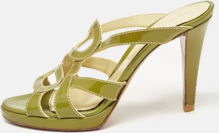 Sergio Rossi Pre-owned Leather sandals Green Dames
