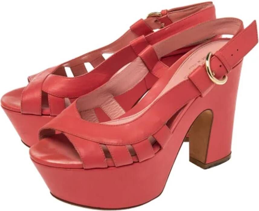 Sergio Rossi Pre-owned Leather sandals Red Dames