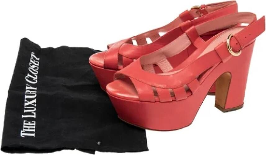 Sergio Rossi Pre-owned Leather sandals Red Dames