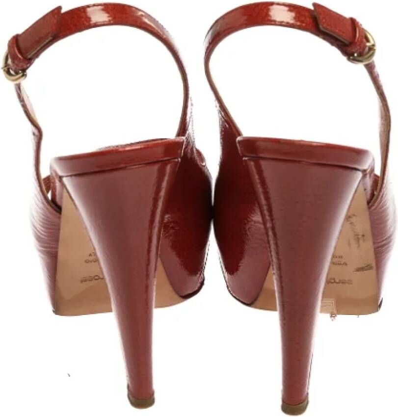 Sergio Rossi Pre-owned Leather sandals Red Dames