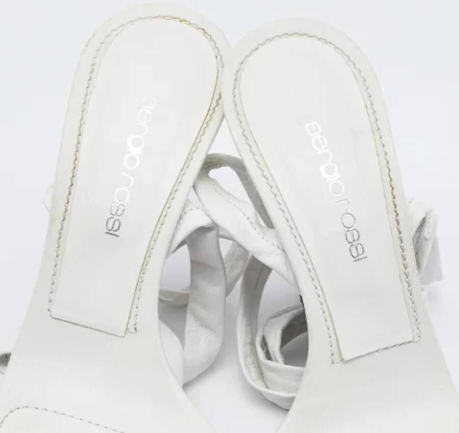 Sergio Rossi Pre-owned Leather sandals White Dames