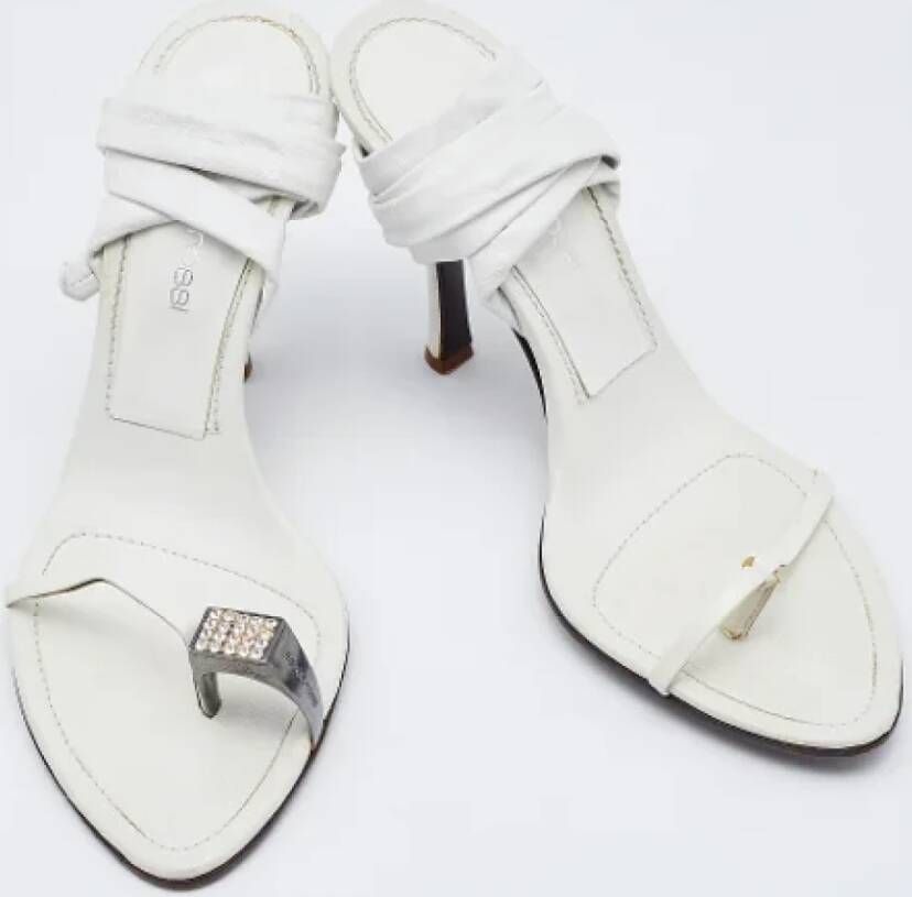 Sergio Rossi Pre-owned Leather sandals White Dames