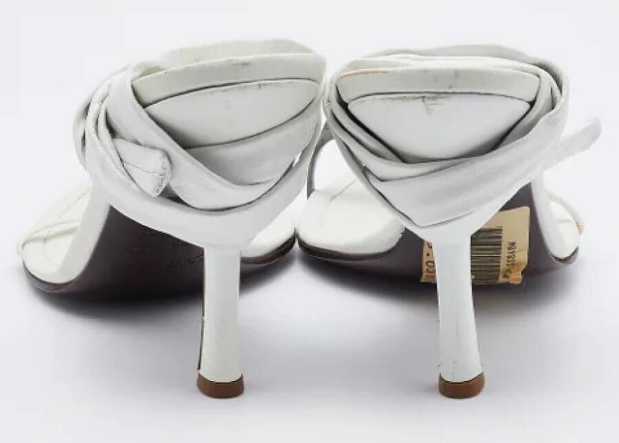 Sergio Rossi Pre-owned Leather sandals White Dames