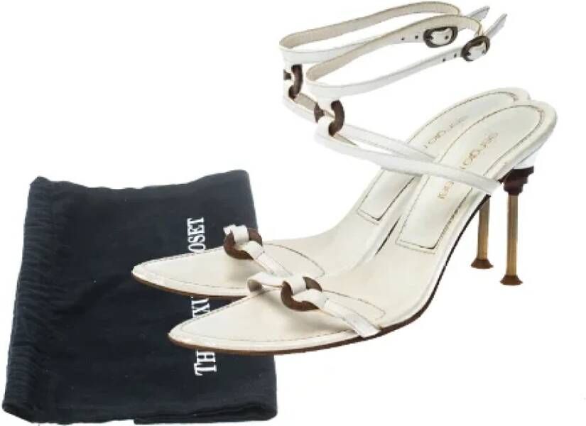 Sergio Rossi Pre-owned Leather sandals White Dames