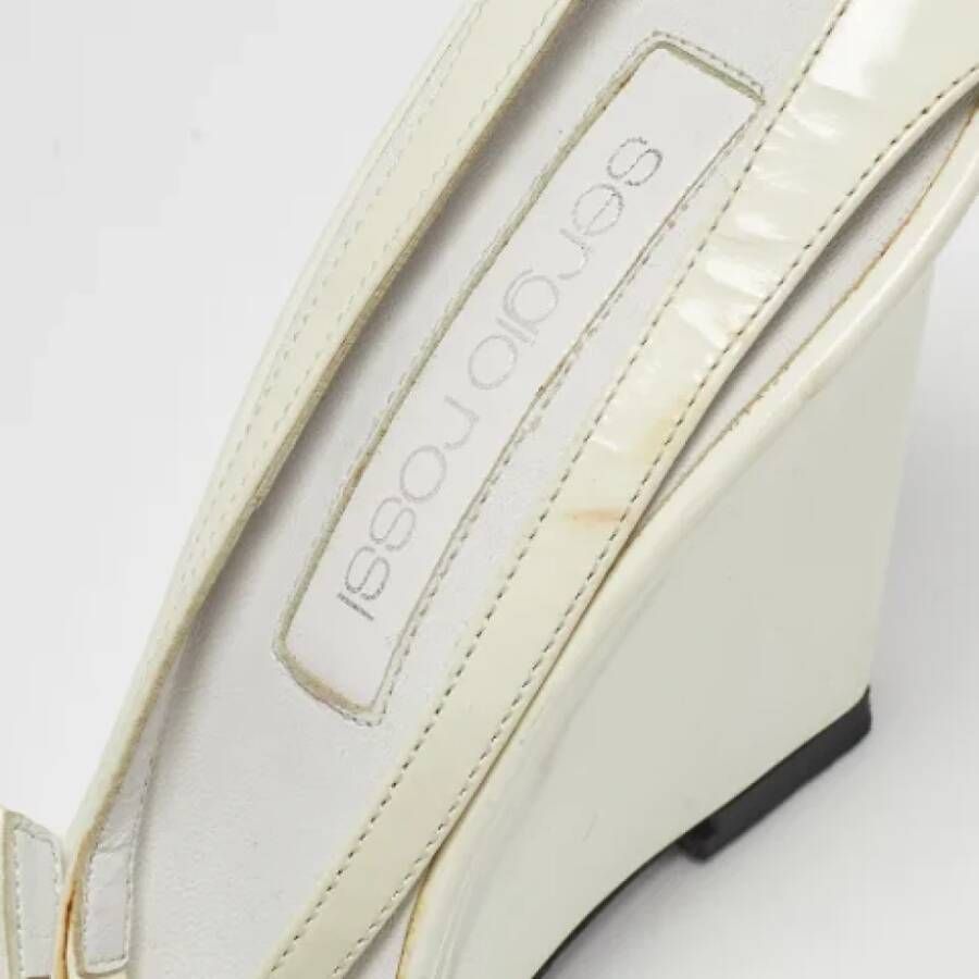 Sergio Rossi Pre-owned Leather sandals White Dames