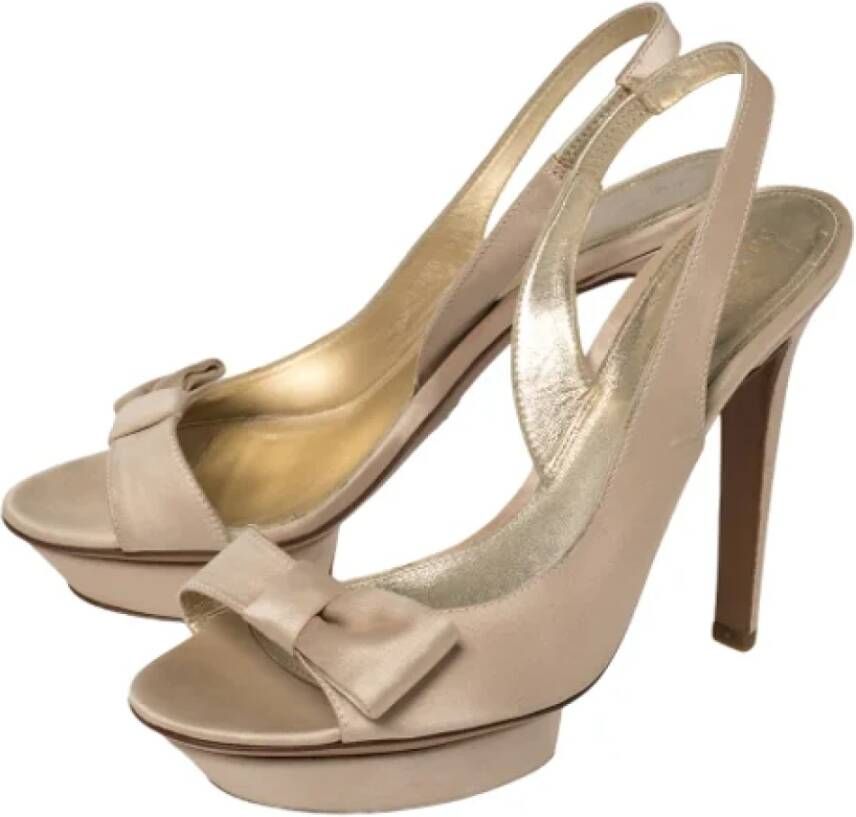 Sergio Rossi Pre-owned Satin sandals Beige Dames