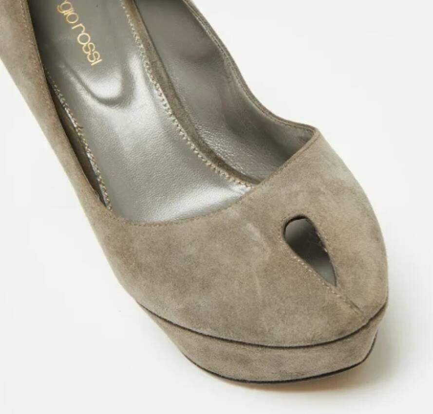 Sergio Rossi Pre-owned Suede heels Gray Dames