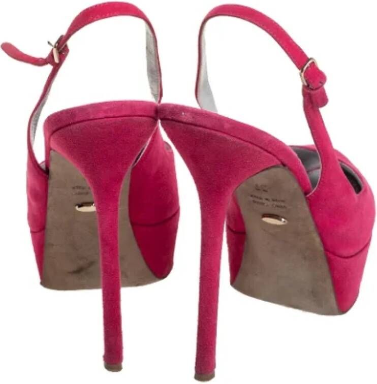 Sergio Rossi Pre-owned Suede sandals Pink Dames