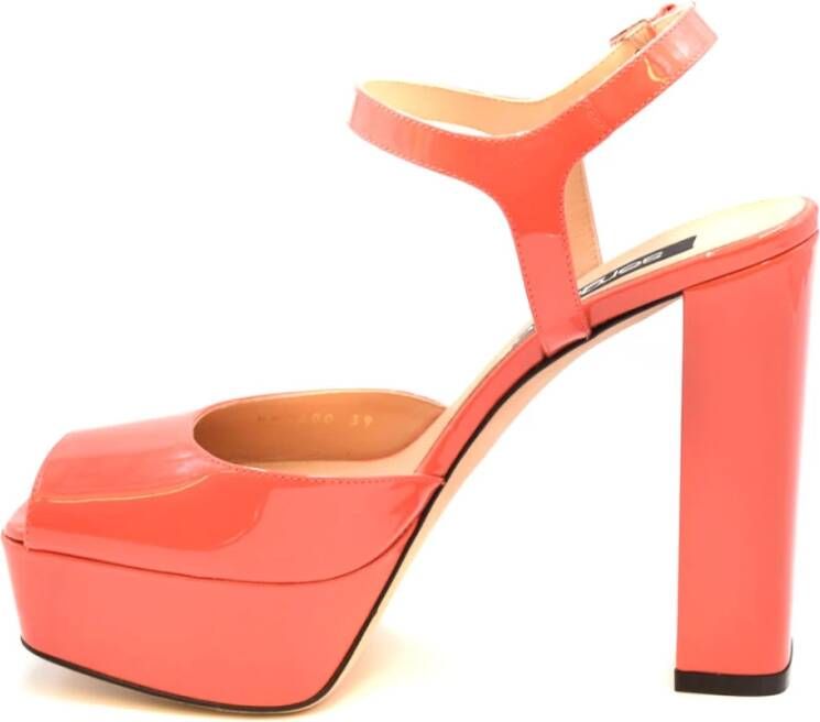 Sergio Rossi Verhoog je stijl met leren sandalen Rood Dames