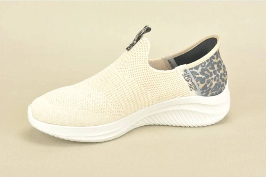 Skechers Beige Leopard Loafer Slip-On Sneakers Beige Dames