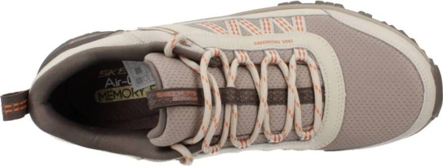 Skechers Stijlvolle Legacy Sneakers voor Vrouwen Beige Dames