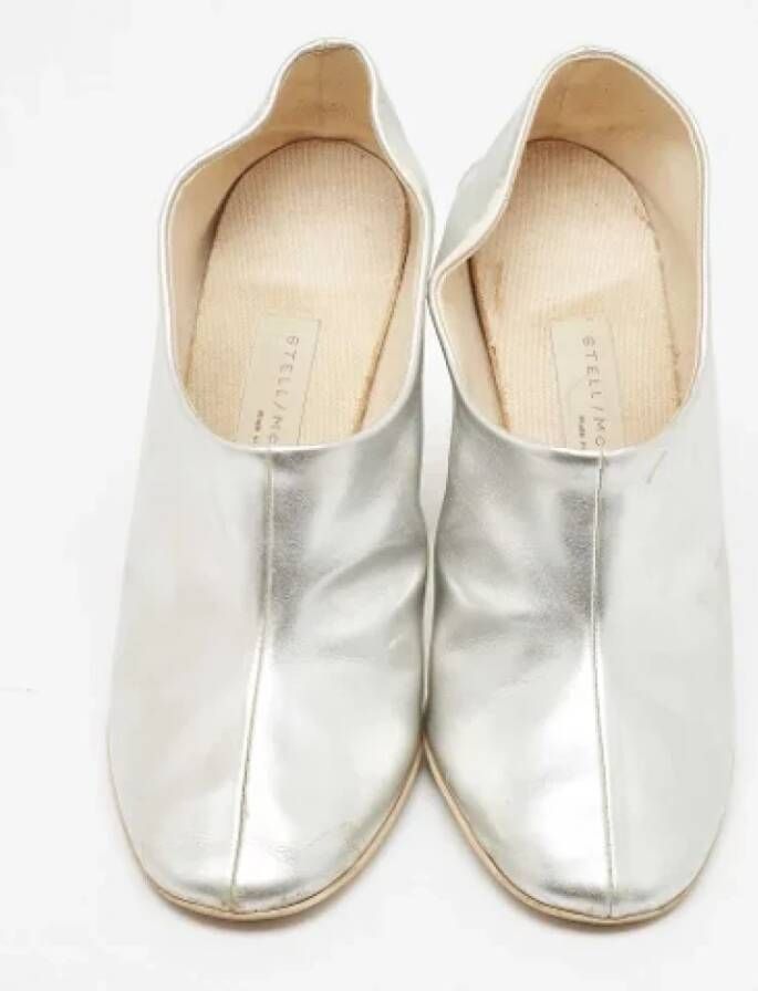 Stella McCartney Pre-owned Leather heels Gray Dames
