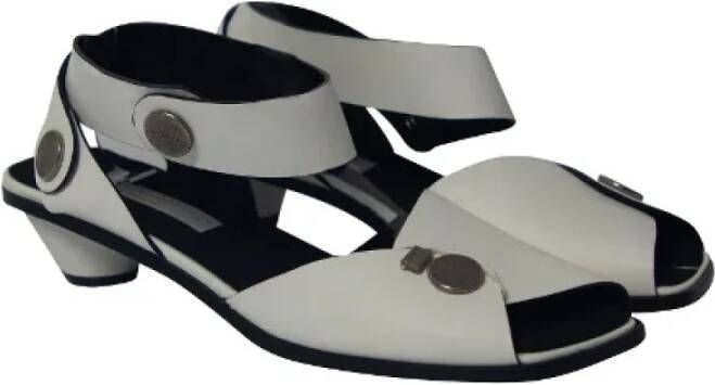 Stella McCartney Pre-owned Leather sandals White Dames