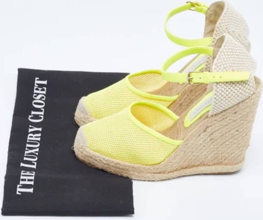 Stella McCartney Pre-owned Mesh heels Yellow Dames
