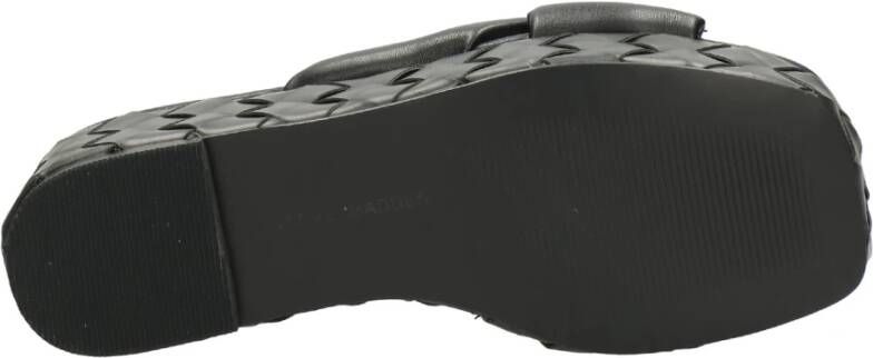 Steve Madden Raivyn Sandal