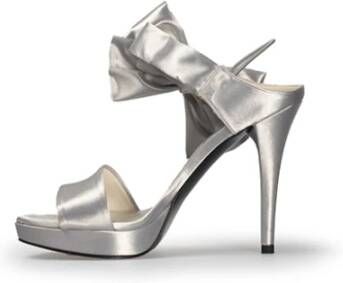 Stuart Weitzman Bigbow Sandalen met Hoge Hak