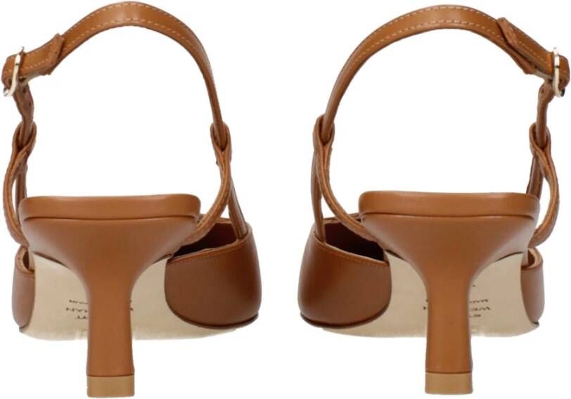 Stuart Weitzman Bruin Leren Middelhoge Pumps