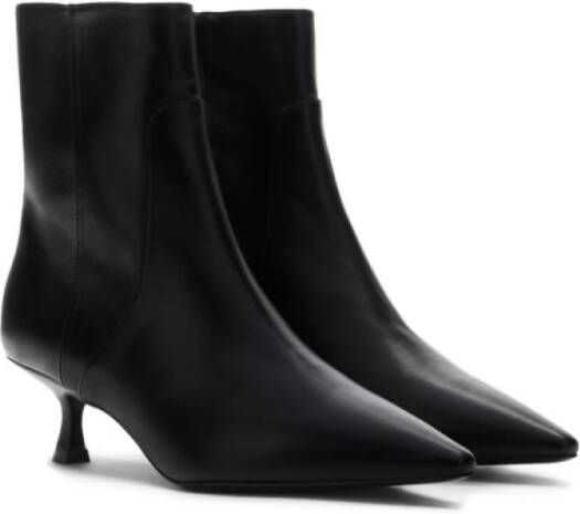Stuart Weitzman Stijlvolle Enkellaars voor Vrouwen Black Dames