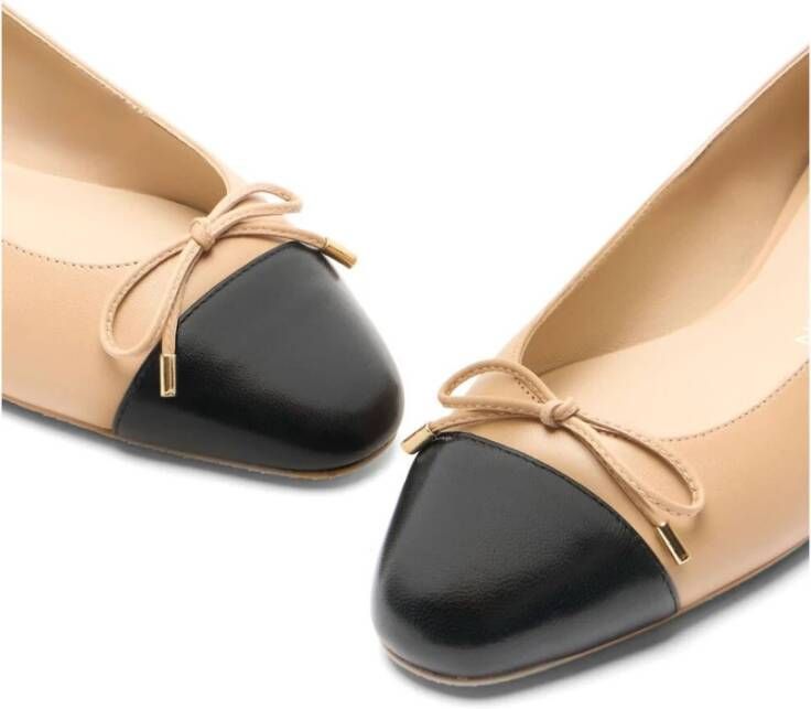 Stuart Weitzman Elegante Slingback Ballerina met Strik