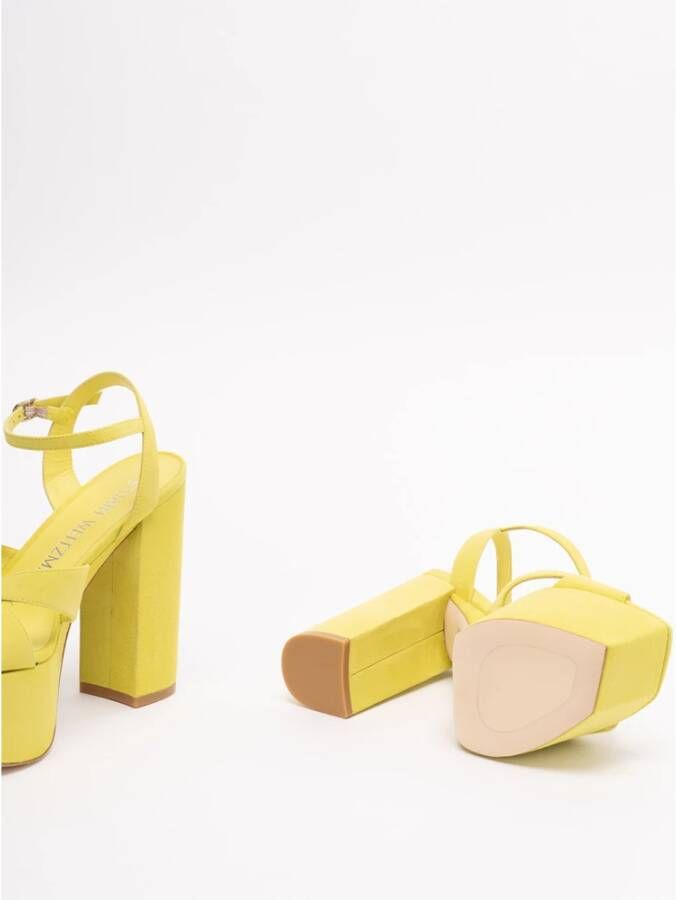 Stuart Weitzman High Heel Sandals Geel Dames