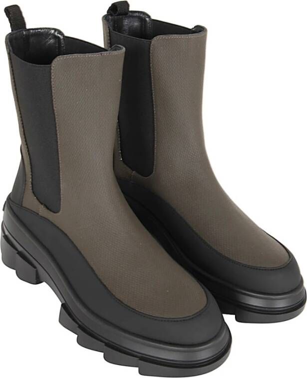 Stuart Weitzman Megalift Chelsea Boot