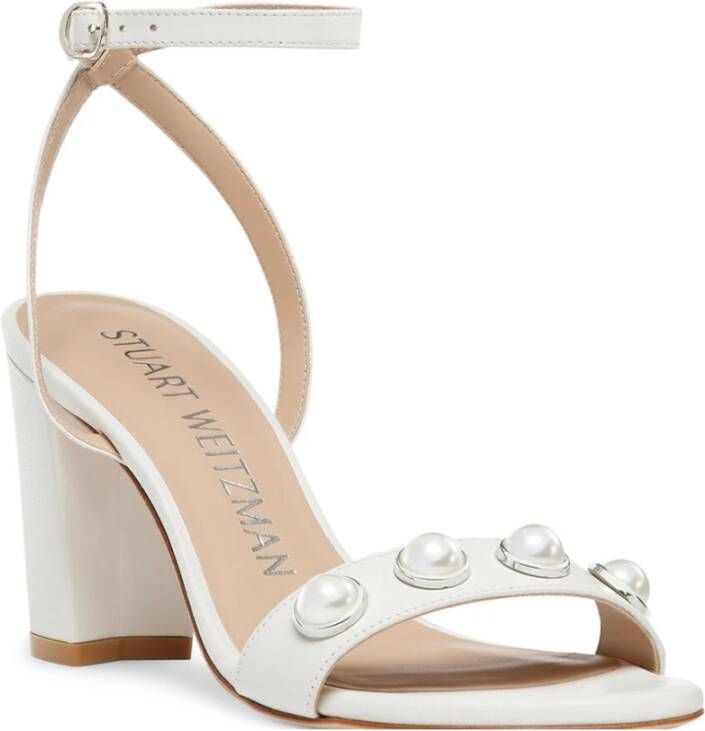 Stuart Weitzman Sandaal met Parelversiering en Blokhak White Dames