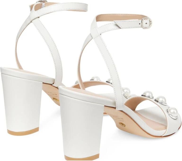 Stuart Weitzman Sandaal met Parelversiering en Blokhak White Dames