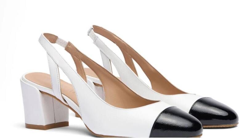 Stuart Weitzman Tijdloze Slingback Pump White Dames