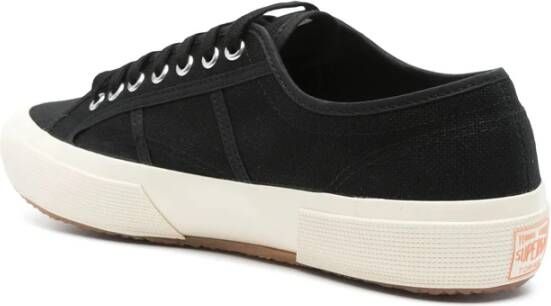 Superga Zwarte Vetersneaker met Ronde Neus