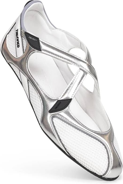 The Attico Zilveren Platte Schoenen met Kruisbanden