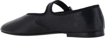 The Row Lamsskin Ballerina's met Verlengde Neus en Veters Black Dames