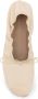 The Row Witte platte schoenen met strikdetail - Thumbnail 2