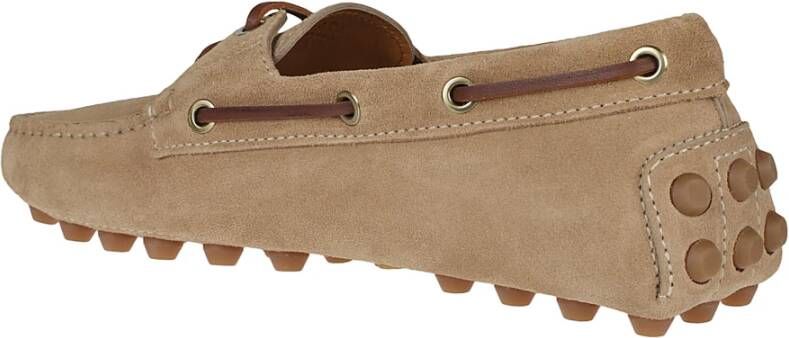 TOD'S Klassieke Loafers voor Dagelijks Gebruik Beige Dames