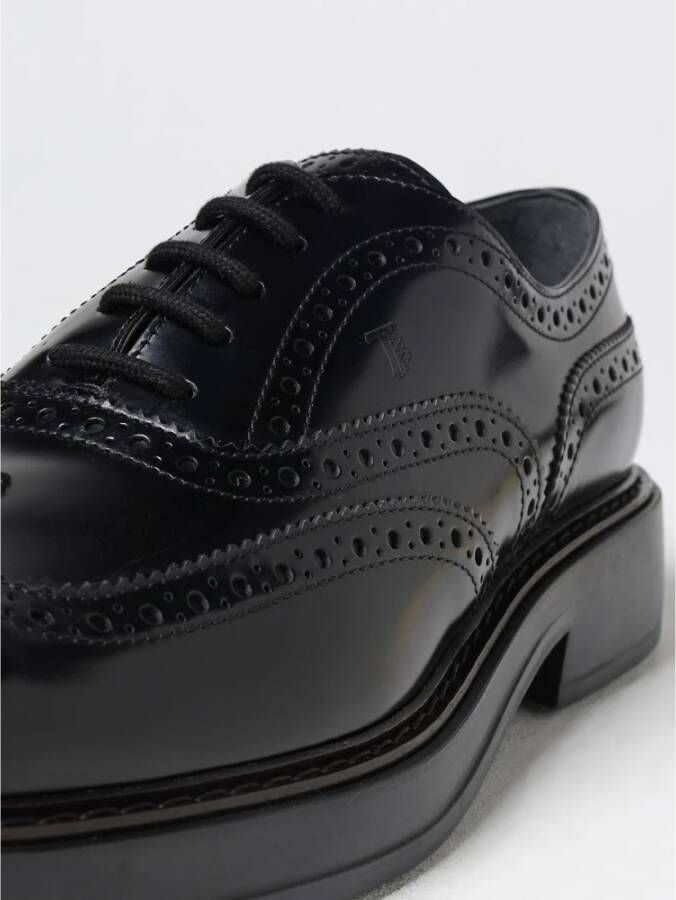 Tod's Klassieke Zwarte Brogue Oxford Schoenen