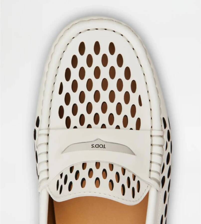 Tod's Witte platte schoenen met Gommino-stijl