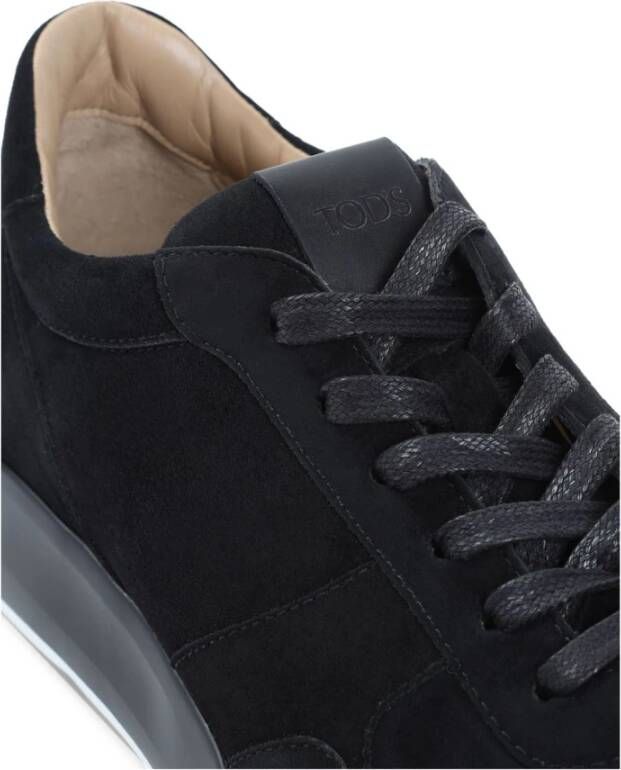 Tod's Zwarte Veterschoenen Platte Rubberen Zool