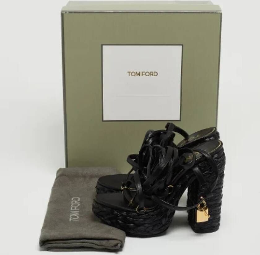 Tom Ford Pre-owned Raffia sandals Black Dames