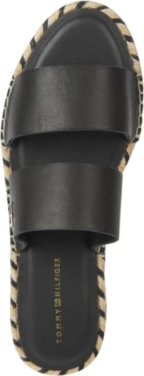Tommy Hilfiger Zwarte platte sandalen voor vrouwen Black Dames