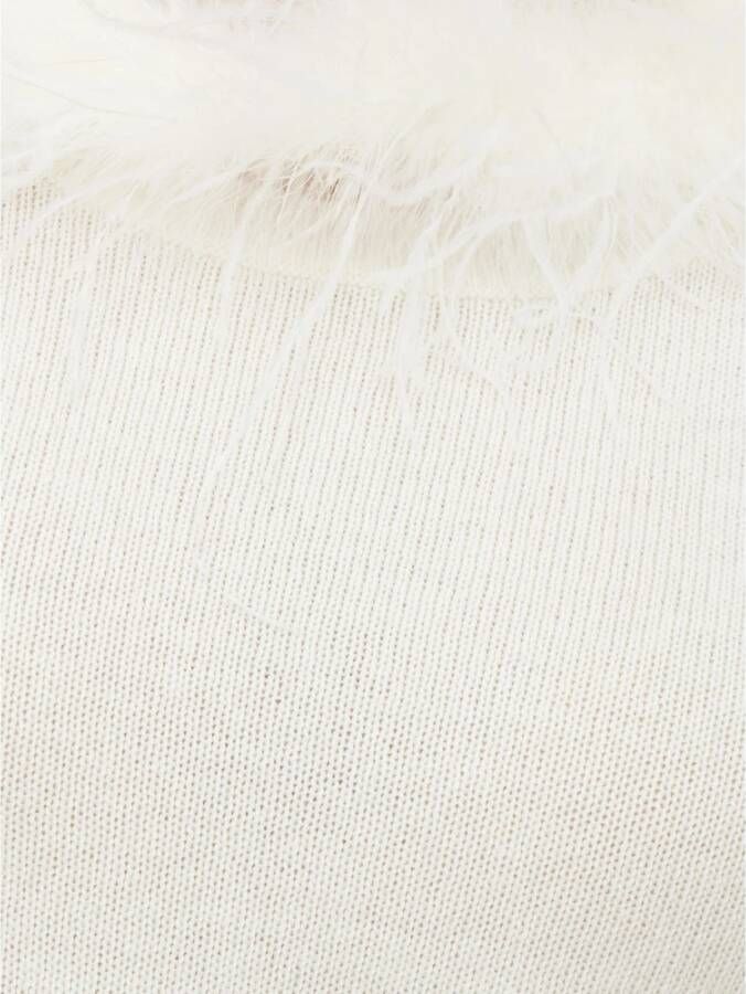 Twinset Top met boothals en witte veren