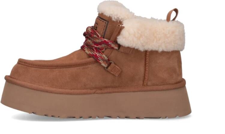 Ugg Beige Laarzen Stivali Beige Dames