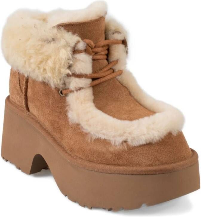 UGG Bruine Shearling Veterschoenen