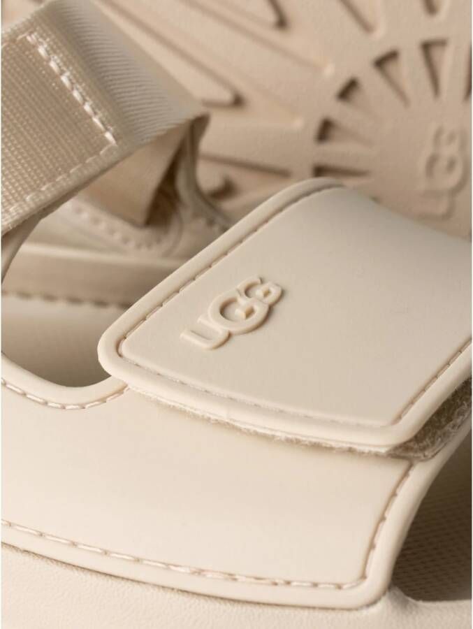 UGG GoldenGlow Ivoor Sandalen