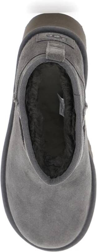 UGG Grijze Klassieke Platform Winterlaarzen Vrouwen