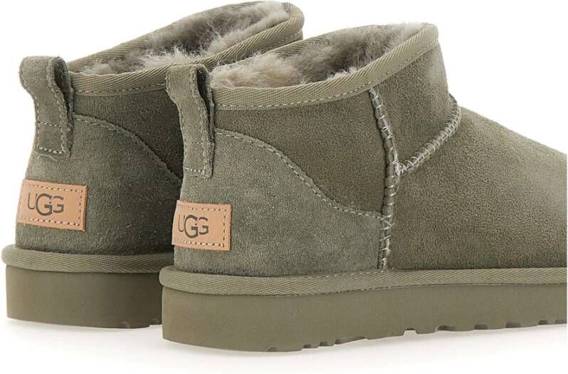 Ugg Groene Laarzen Stijlvol en Comfortabel Groen Dames