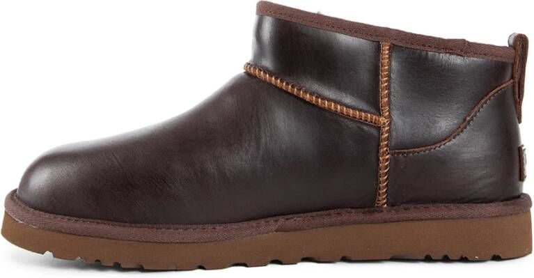 UGG Klassieke Leren Shearling Enkelboot
