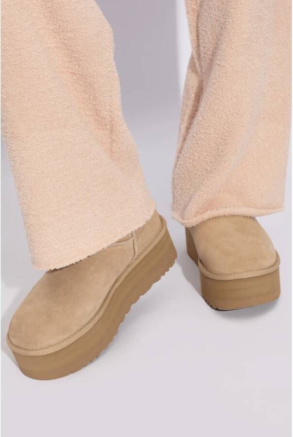 Ugg Klassieke Ultra Mini Platform sneeuwlaarzen Beige Dames